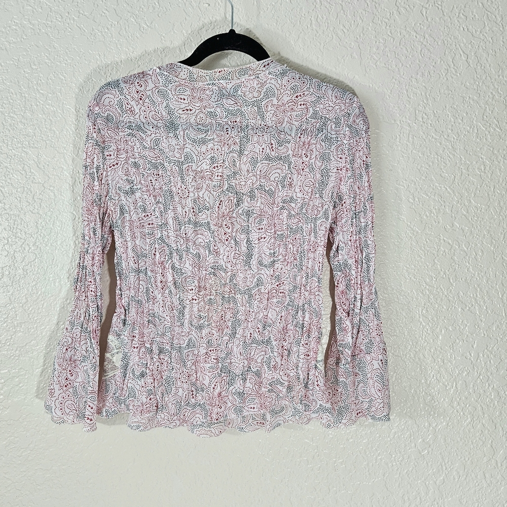 Bobbie Bee Bell Sleeve Blouse - Picture 3 of 13